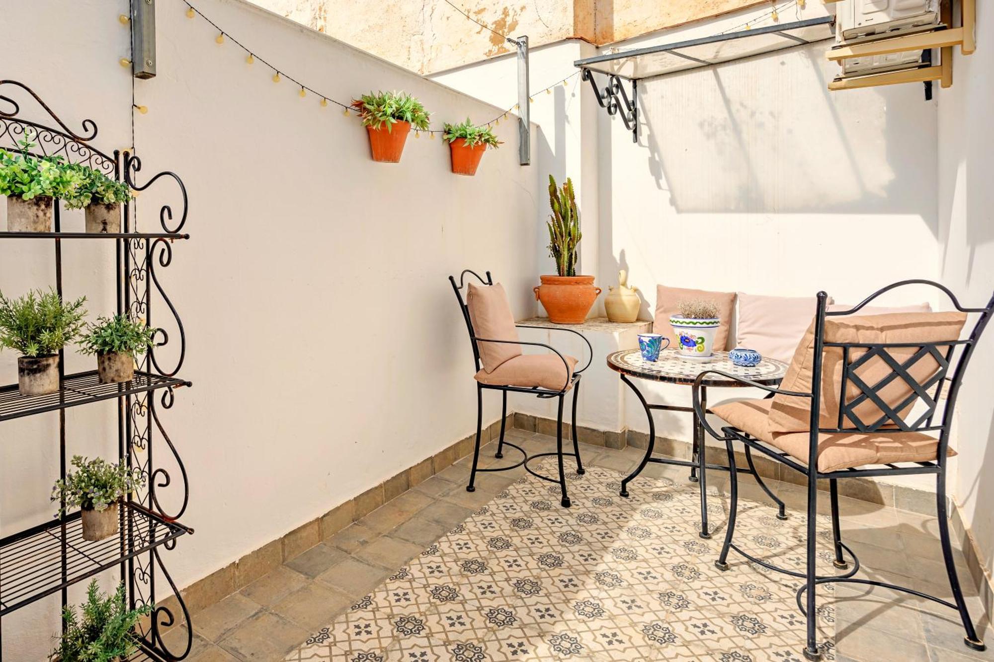 Tuguest Nazari Caldereria Apartments - Free Parking Granada Exterior photo